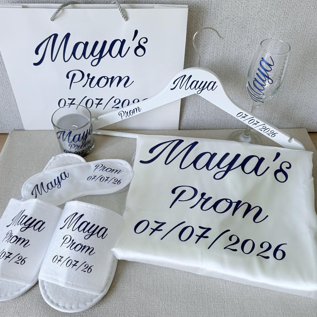 Bridal Party gifts sets and bundles. Bridesmaid gift sets. Hangers, Glass, Robe etc