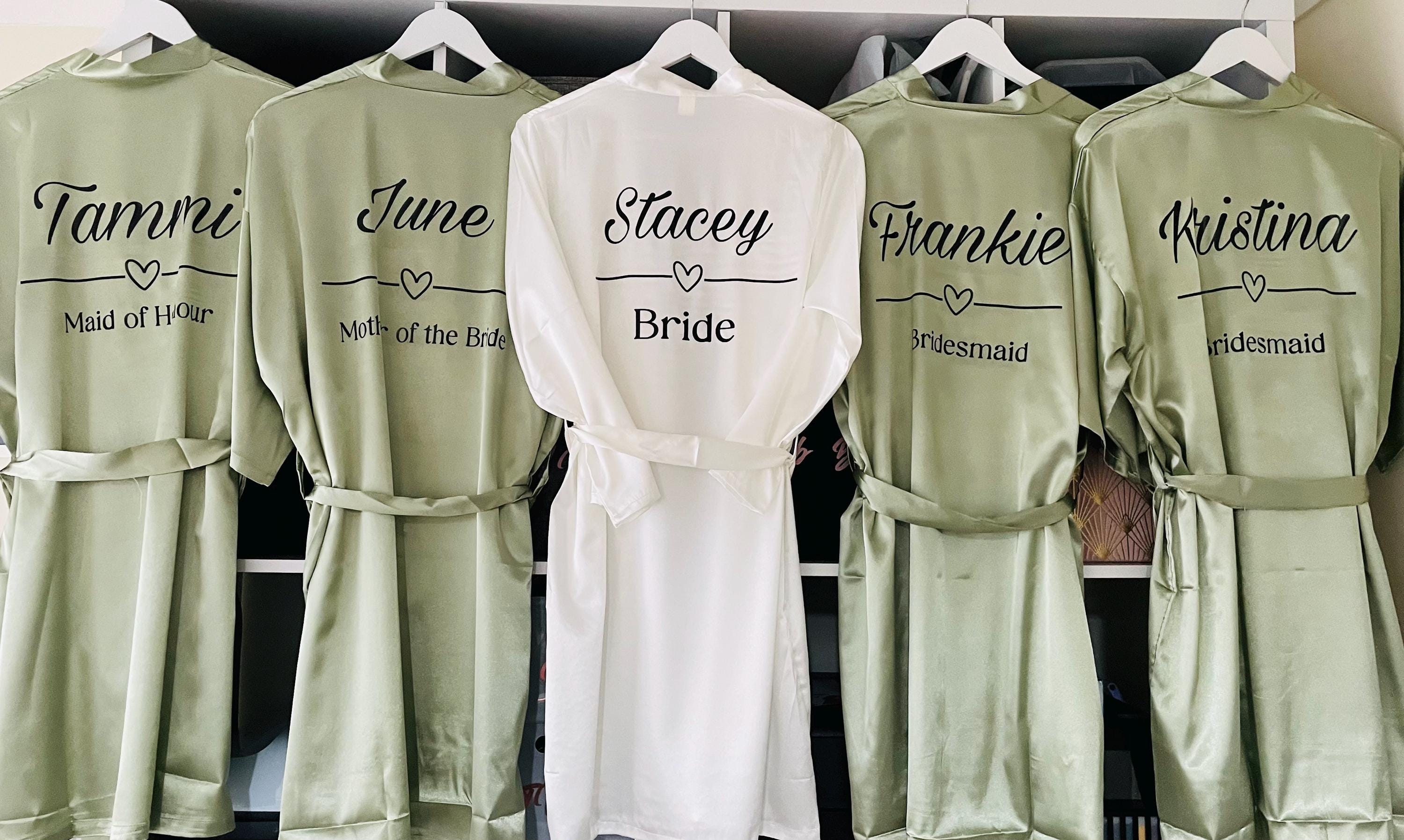 Bridal Party gifts sets and bundles. Bridesmaid gift sets. Hangers, Glass, Robe etc